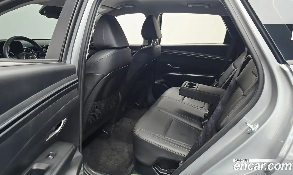 Hyundai Tucson 2023 1.6 автомат (гидро), фото 11