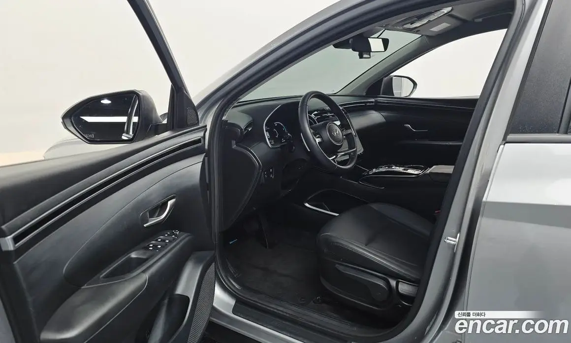 Hyundai Tucson 2023 1.6 автомат (гидро), фото 10