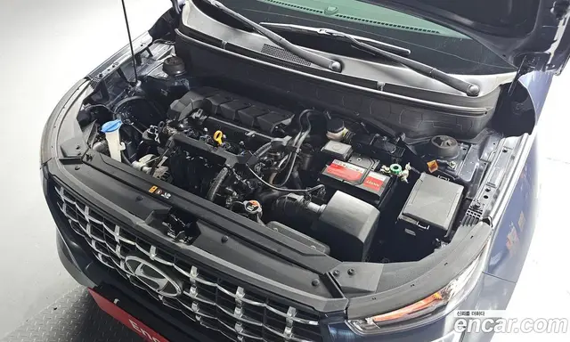 Hyundai Venue 2021 1.6 автомат (гидро), миниатюра 5