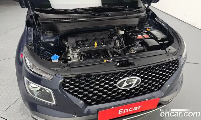 Hyundai Venue 2024 1.6 автомат (гидро), миниатюра 6