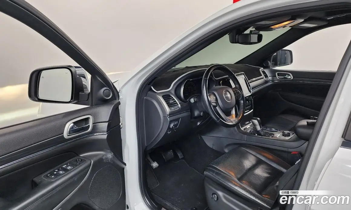 Jeep Cherokee 2021 3.6 автомат (гидро), фото 30