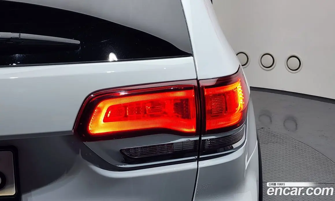 Jeep Cherokee 2021 3.6 автомат (гидро), фото 7