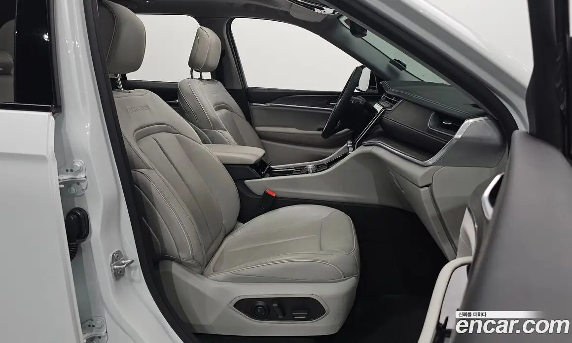 Jeep Cherokee 2022 3.6 автомат (гидро), фото 12