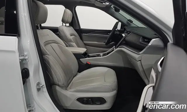 Jeep Cherokee 2022 3.6 автомат (гидро), миниатюра 12