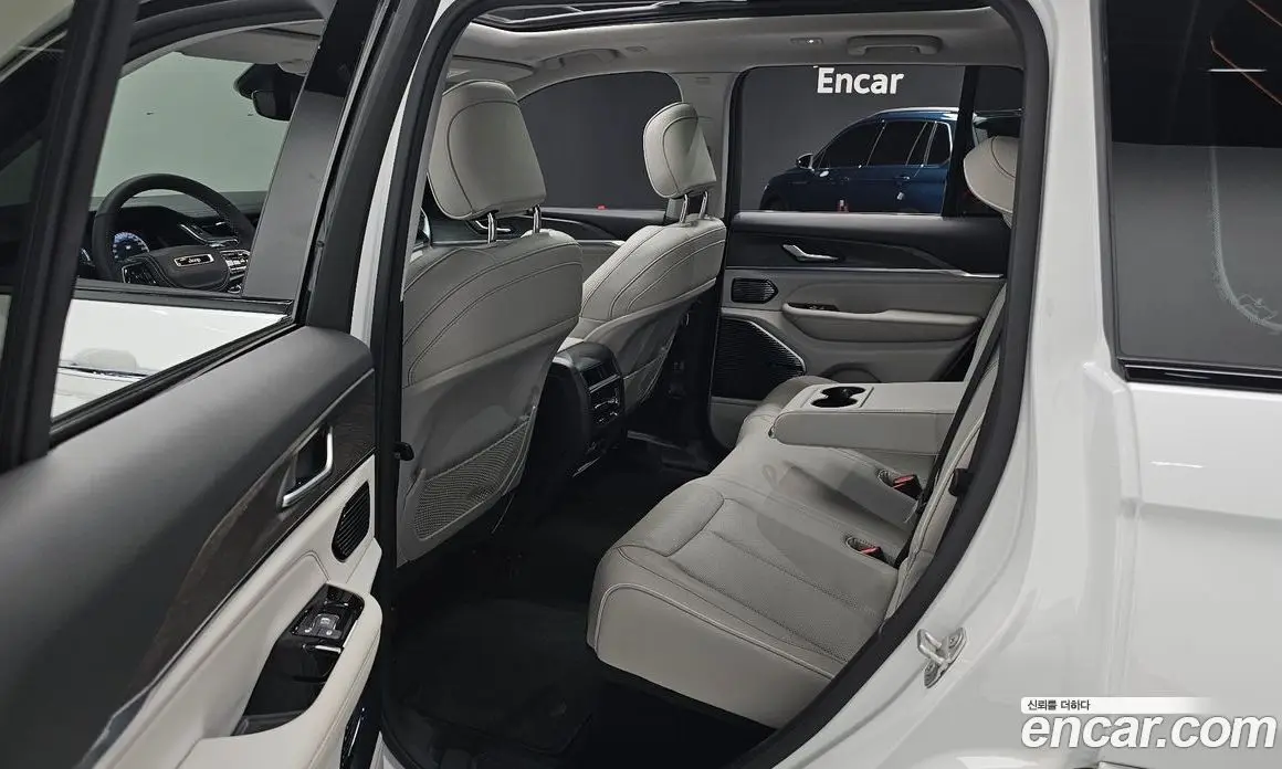 Jeep Cherokee 2022 3.6 автомат (гидро), фото 17