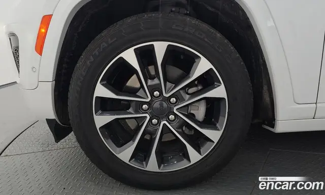 Jeep Cherokee 2022 3.6 автомат (гидро), миниатюра 4