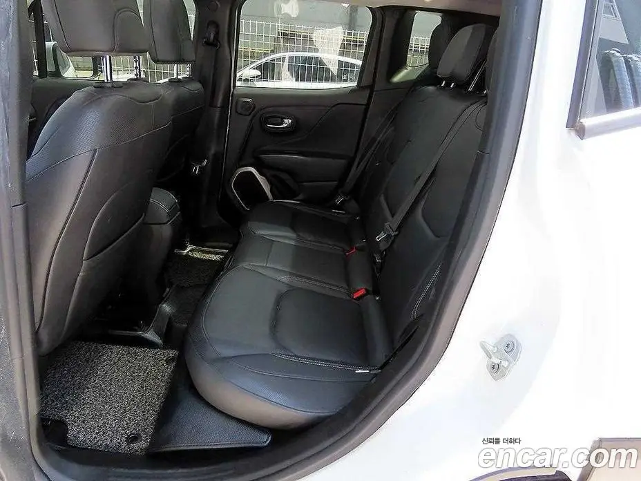 Jeep Renegade 2017 2.0 автомат (гидро), фото 6