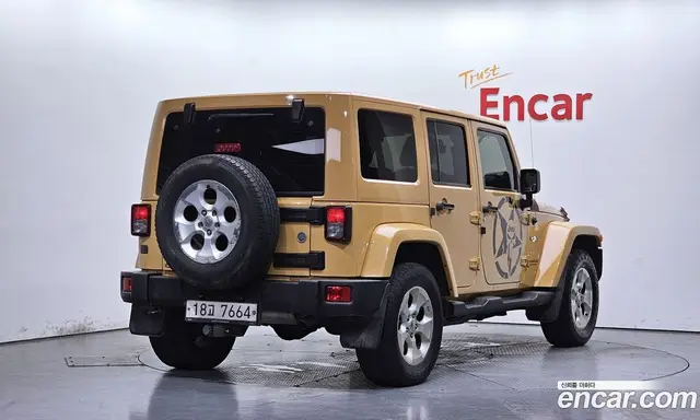 Jeep Wrangler 2014 2.8 автомат (гидро), миниатюра 2