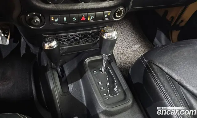 Jeep Wrangler 2014 2.8 автомат (гидро), миниатюра 9