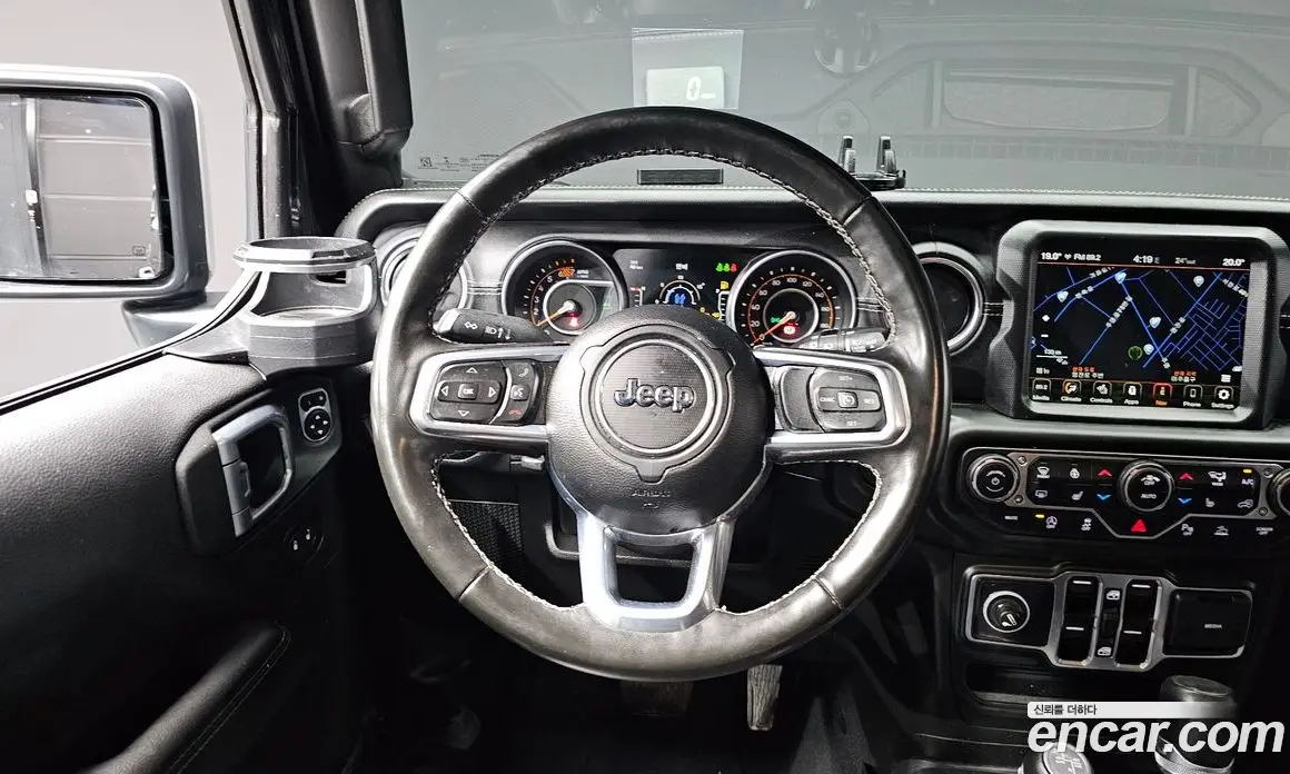 Jeep Wrangler 2022 2.0 автомат (гидро), фото 19