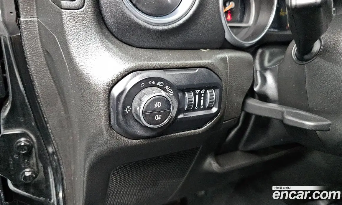 Jeep Wrangler 2022 2.0 автомат (гидро), фото 24