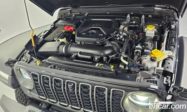 Jeep Wrangler 2024 2.0 автомат (гидро), миниатюра 5