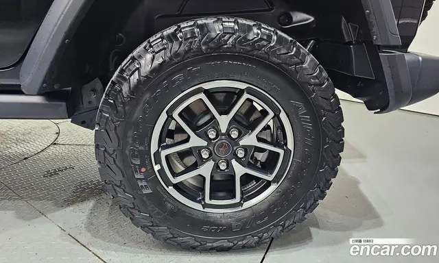 Jeep Wrangler 2024 2.0 автомат (гидро), миниатюра 6
