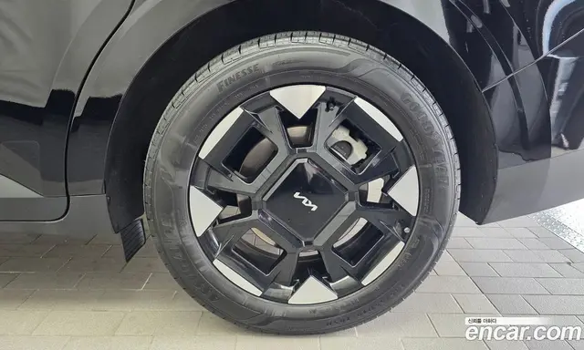 Kia Carnival 2024 2.2 автомат (гидро), миниатюра 7