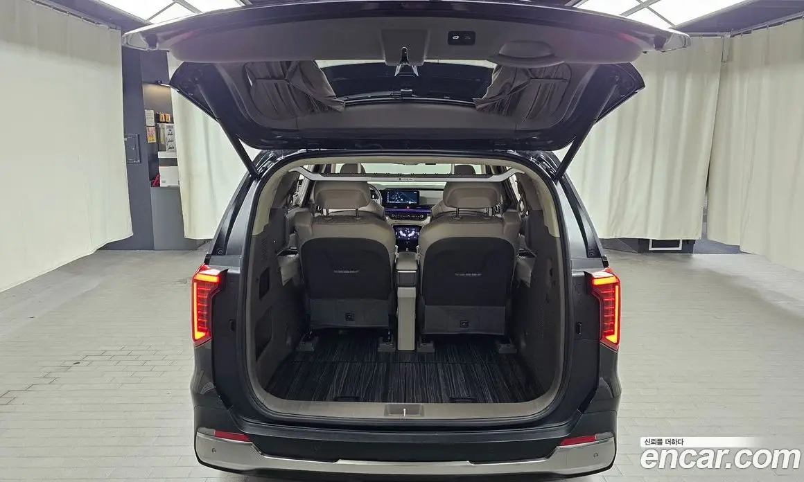 Kia Carnival 2024 3.5 автомат (гидро), фото 21
