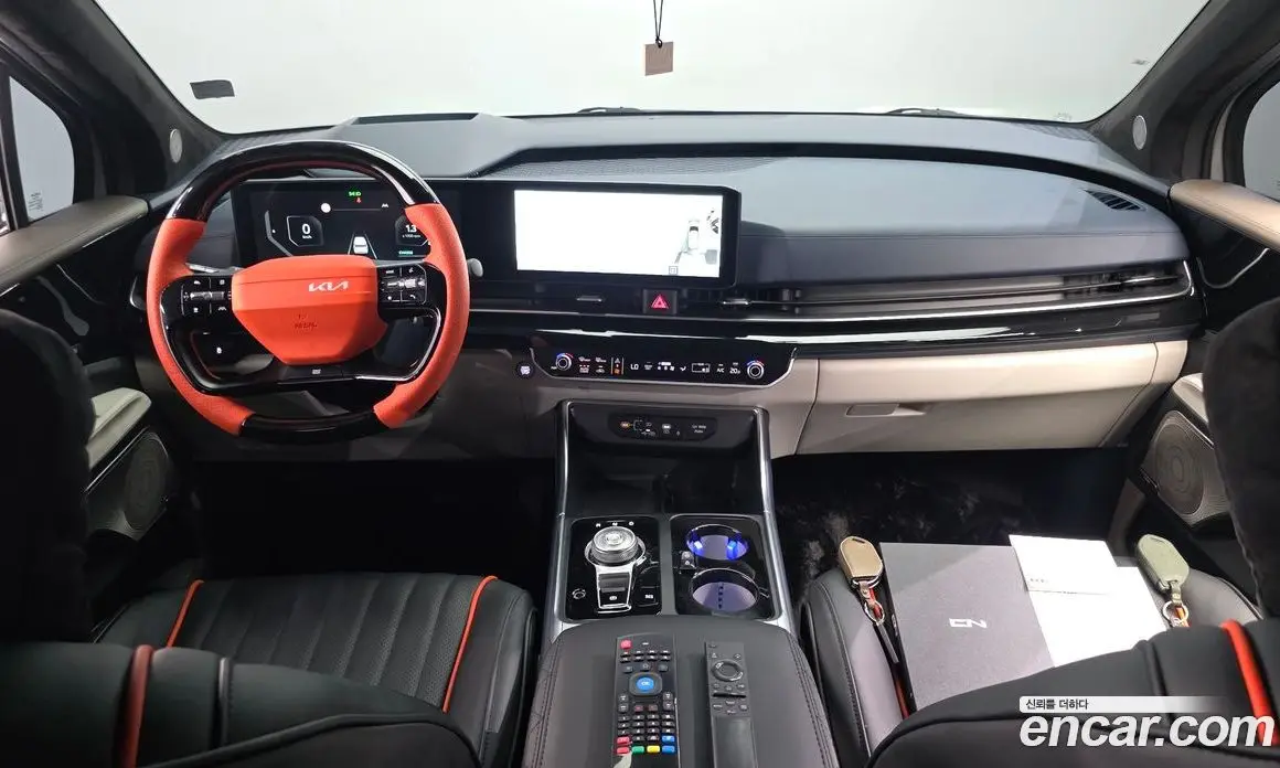 Kia Carnival 2025 1.6 автомат (гидро), фото 10