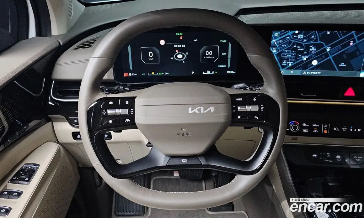 Kia Carnival 2025 1.6 автомат (гидро), фото 18