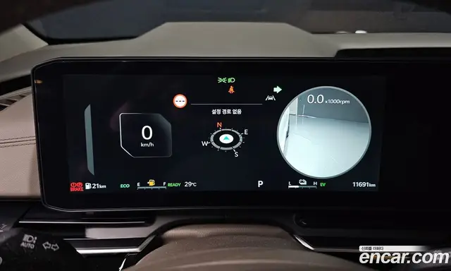 Kia Carnival 2025 1.6 автомат (гидро), миниатюра 10