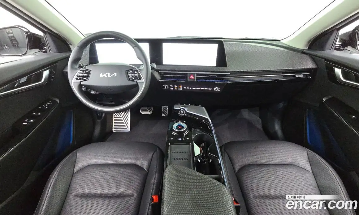 Kia EV6 2023 0.1 автомат (гидро), фото 9