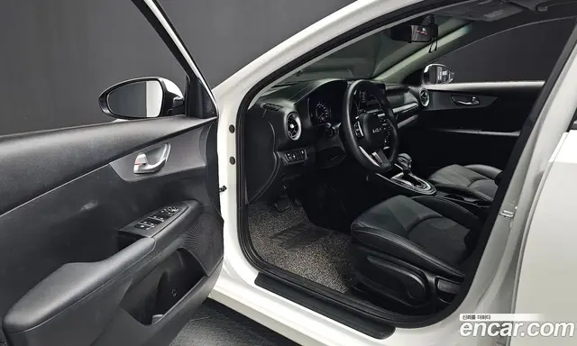 Kia K3 2022 1.6 автомат (гидро), миниатюра 10