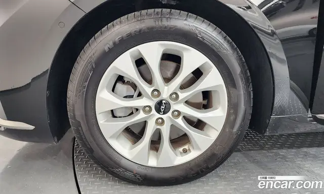 Kia K8 2023 2.5 автомат (гидро), миниатюра 5