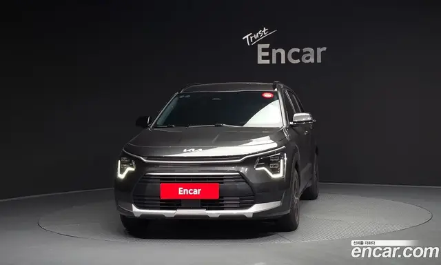Kia Niro 2025 1.6 автомат (гидро), миниатюра 3