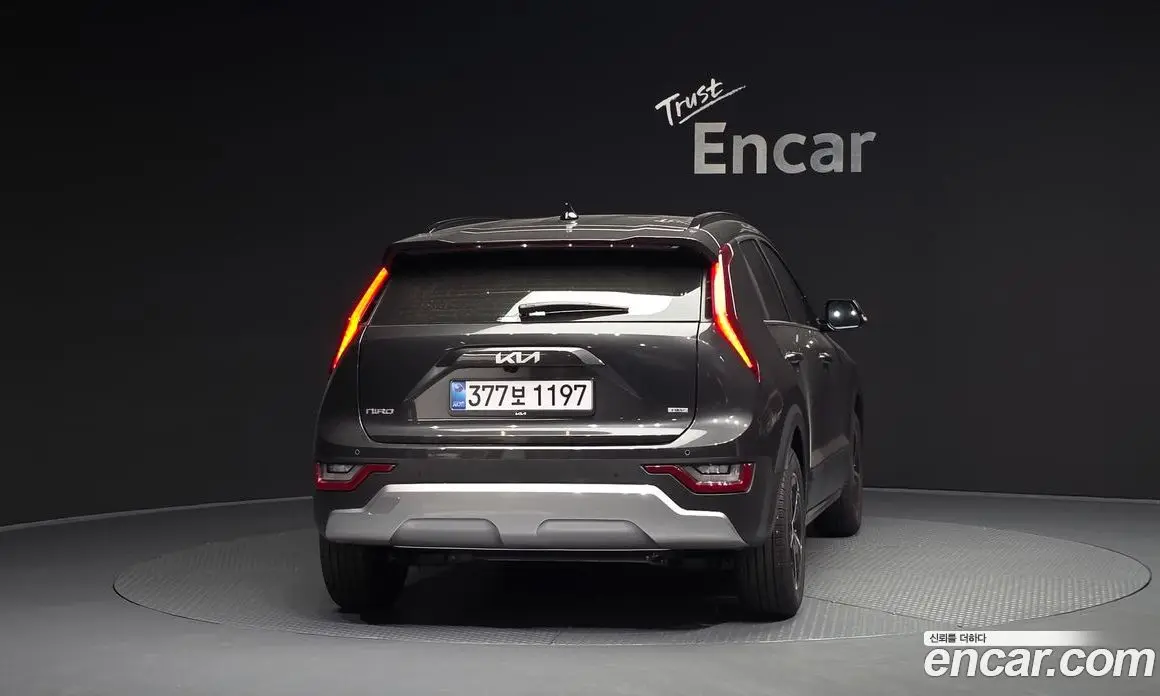 Kia Niro 2025 1.6 автомат (гидро), фото 4