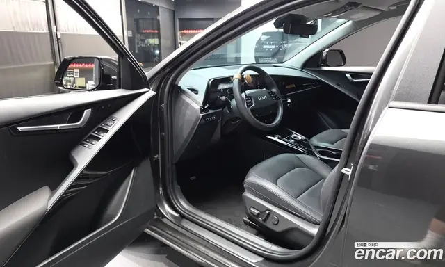 Kia Niro 2025 1.6 автомат (гидро), миниатюра 10