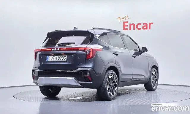 Kia Seltos 2024 1.6 автомат (гидро), миниатюра 2