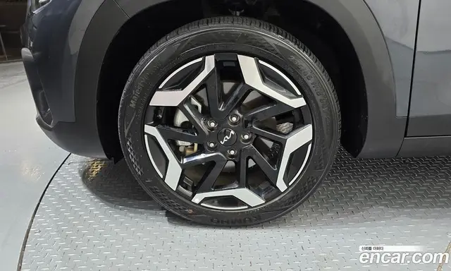 Kia Seltos 2024 1.6 автомат (гидро), миниатюра 5