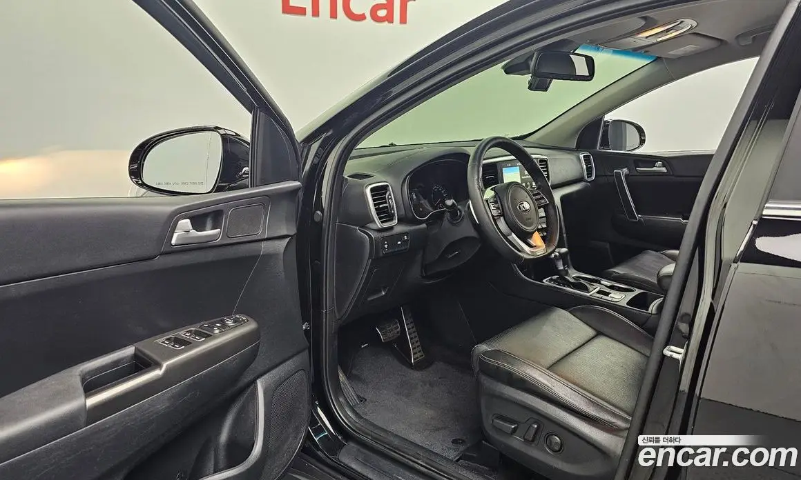 Kia Sportage 2021 1.6 автомат (гидро), фото 10