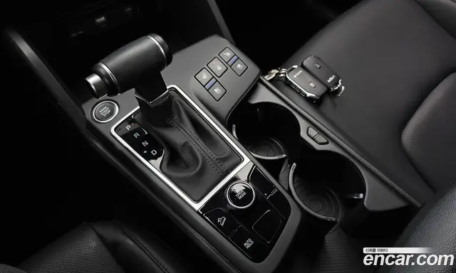 Kia Sportage 2023 2.0 автомат (гидро), миниатюра 11