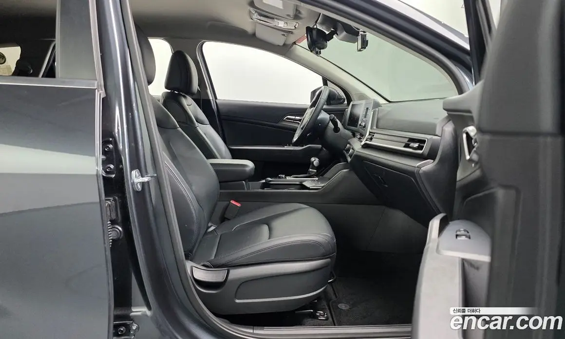 Kia Sportage 2023 2.0 автомат (гидро), фото 15