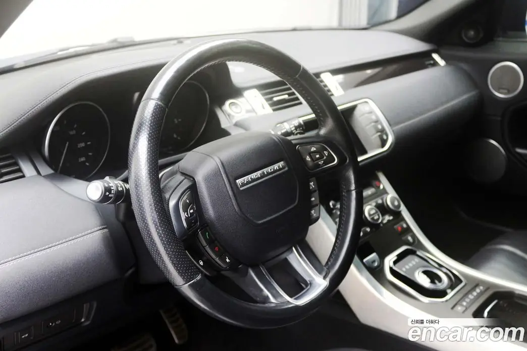 Land Rover Range Rover Evoque 2016 2.0 автомат (гидро), фото 11 Land Rover Range Rover Evoque 2016 2.0 автомат (гидро), фото 11