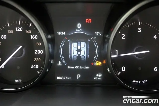Land Rover Range Rover Evoque 2016 2.0 автомат (гидро), миниатюра 9 Land Rover Range Rover Evoque 2016 2.0 автомат (гидро), миниатюра 9