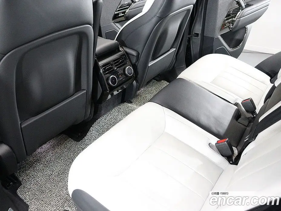Land Rover Range Rover Sport 2023 3.0 автомат (гидро), фото 16