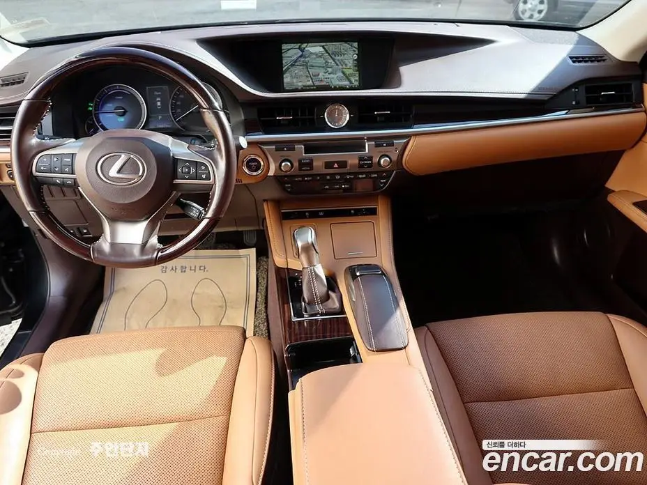Lexus ES 2016 2.5 автомат (гидро), фото 7