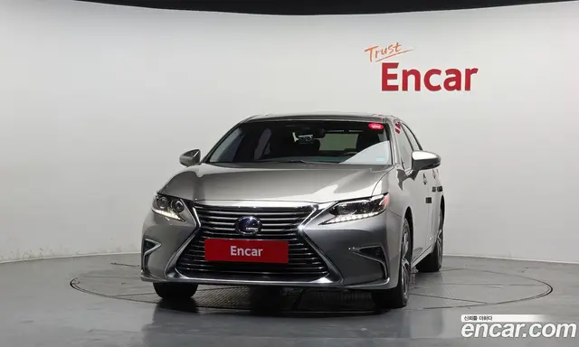 Lexus ES 2017 2.5 автомат (гидро), миниатюра 3