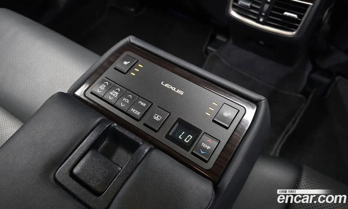 Lexus ES 2017 2.5 автомат (гидро), фото 19