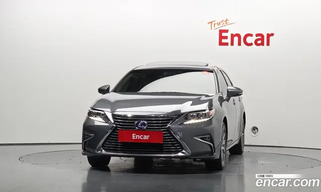 Lexus ES 2017 2.5 автомат (гидро), миниатюра 3