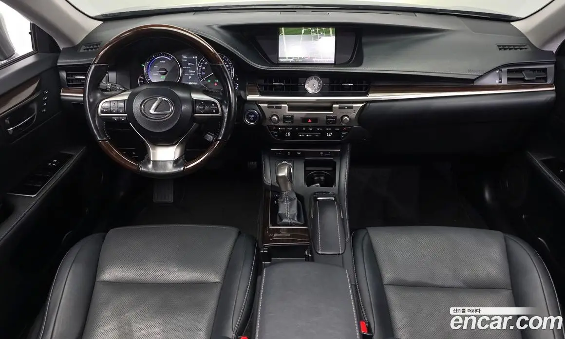 Lexus ES 2017 2.5 автомат (гидро), фото 7