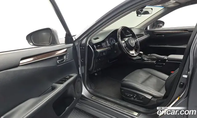 Lexus ES 2017 2.5 автомат (гидро), миниатюра 10