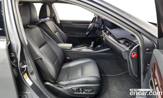 Lexus ES 2017 2.5 автомат (гидро), миниатюра 11