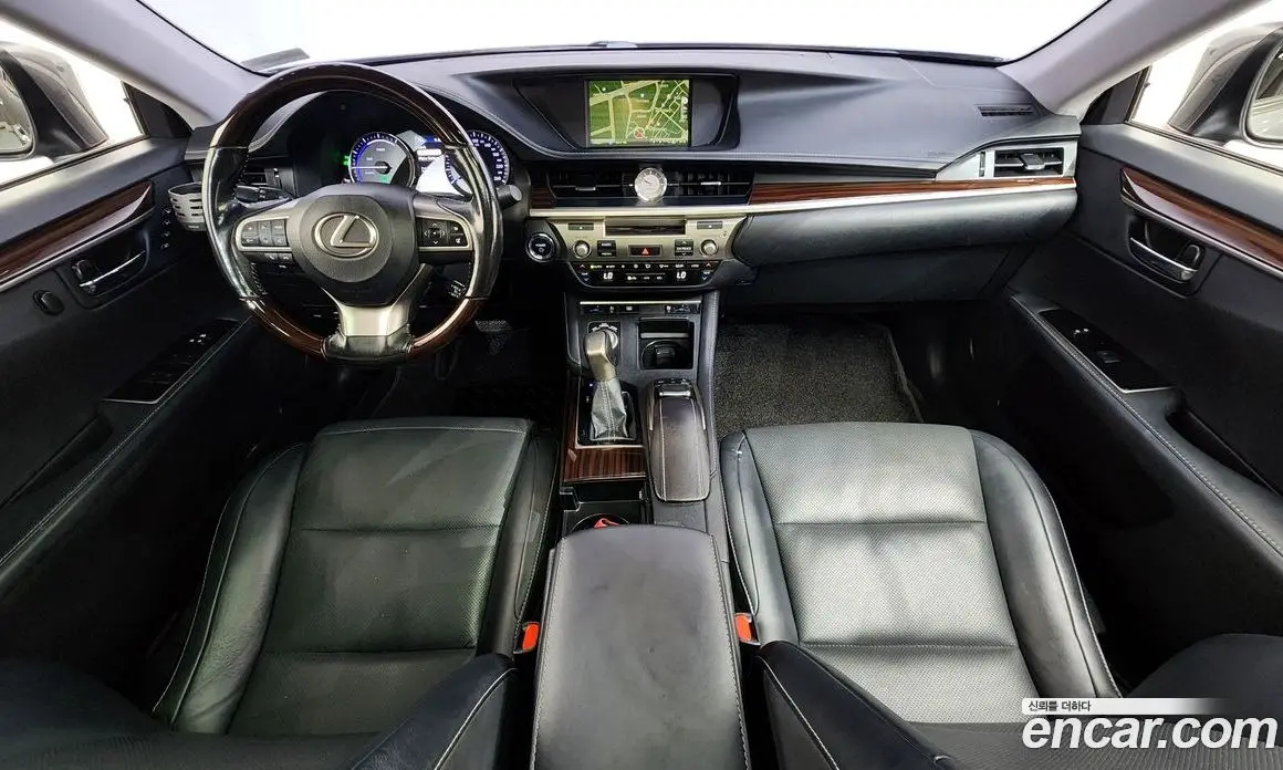 Lexus ES 2017 2.5 автомат (гидро), фото 7