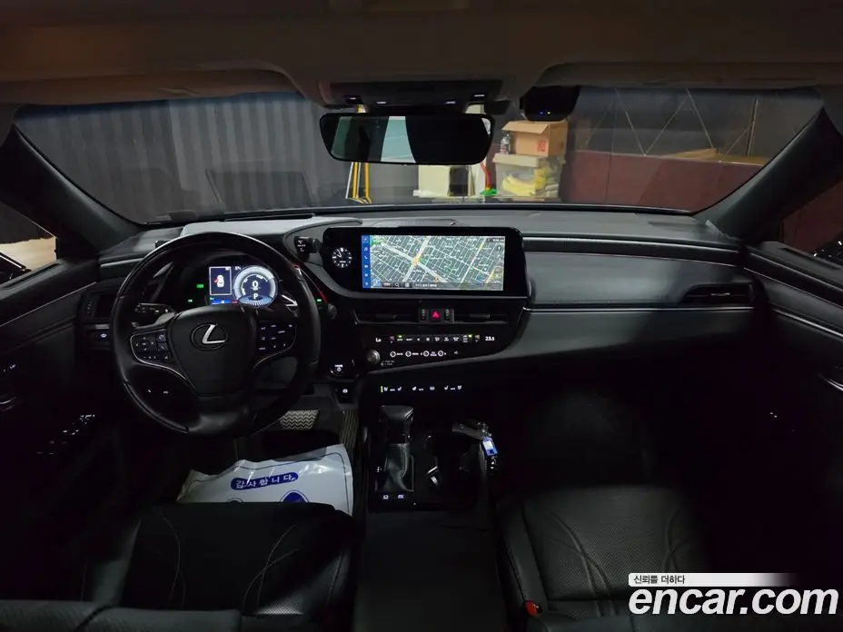 Lexus ES 2023 2.5 автомат (вариатор), фото 7