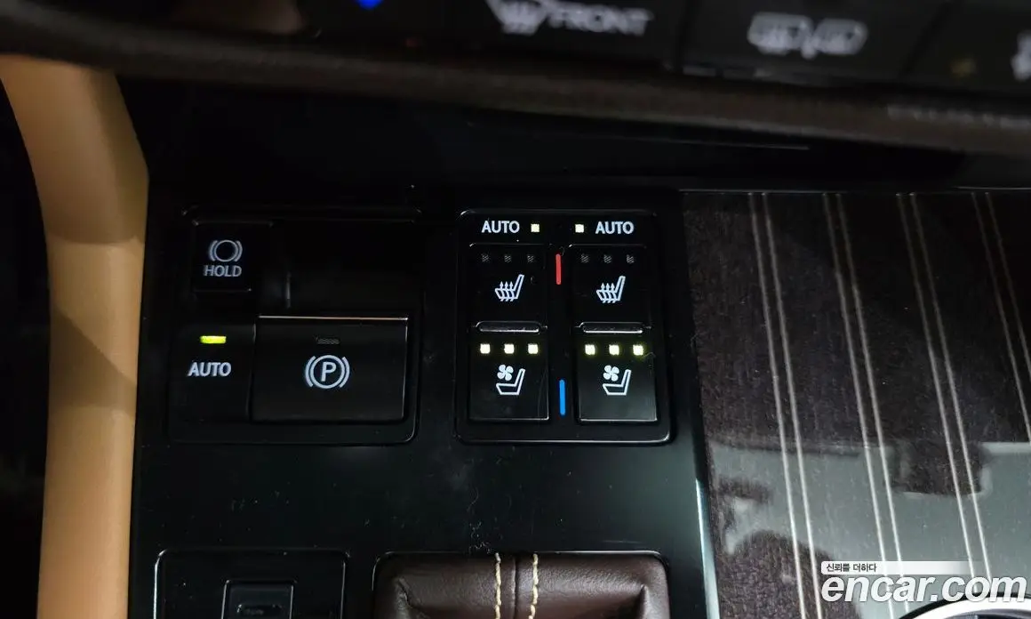 Lexus RX 2018 3.5 автомат (гидро), фото 30