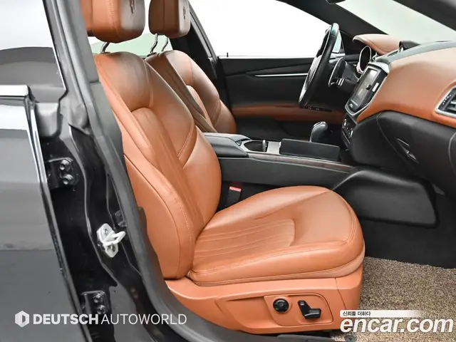 Maserati Ghibli 2016 3.0 автомат (гидро), миниатюра 10
