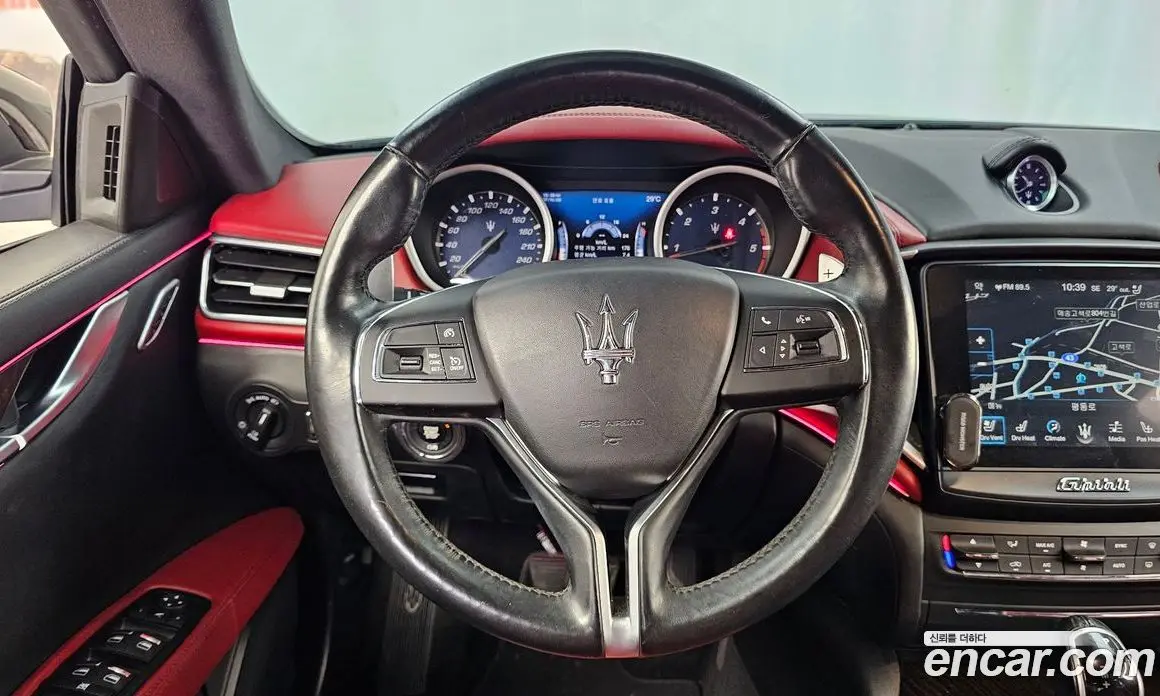 Maserati Ghibli 2018 3.0 автомат (гидро), фото 19