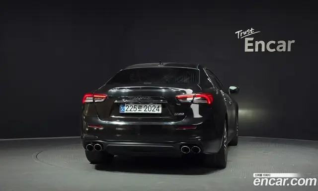 Maserati Ghibli 2018 3.0 автомат (гидро), миниатюра 4
