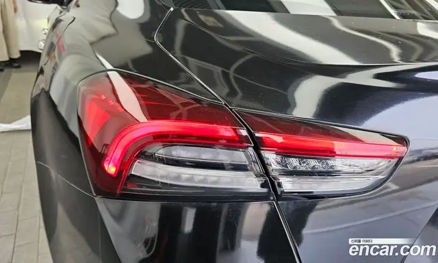 Maserati Ghibli 2018 3.0 автомат (гидро), миниатюра 9